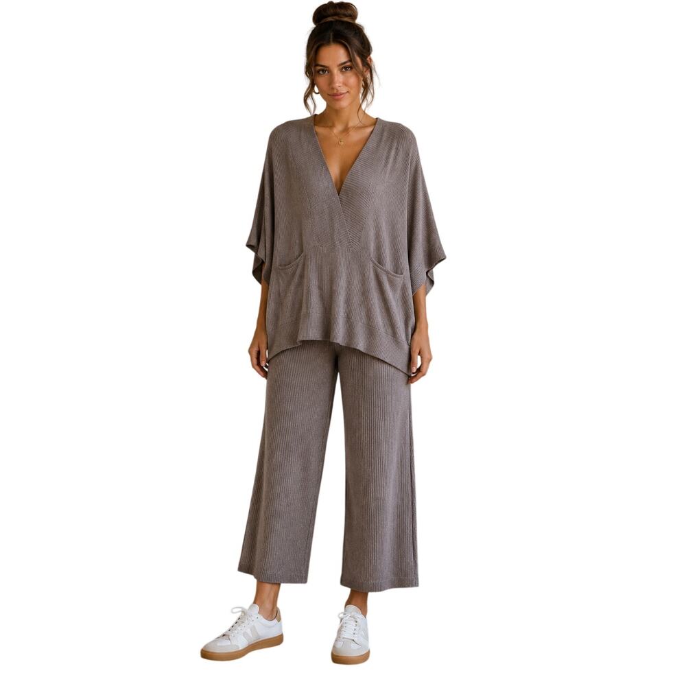 FP Beach Women's 2 Piece Lounge Set Taupe Rib Knit Dolman Top Crop Pants L